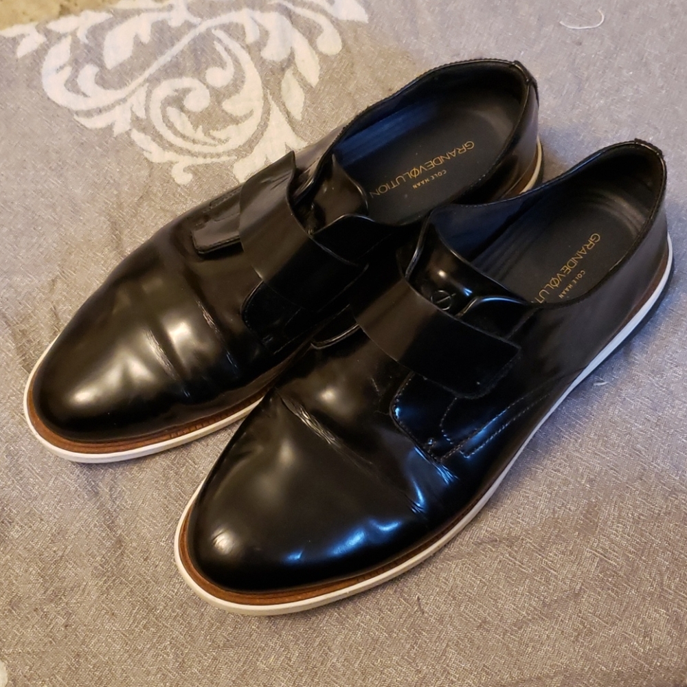 LAST CHANCE Cole Haan GrandEvolution Loafers, size 11M